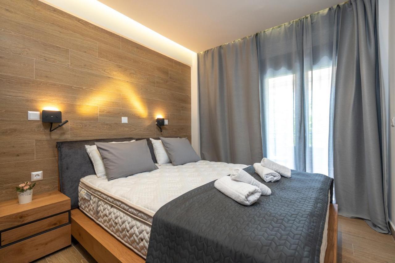 Family Apartment Zornitsa Néa Fókaia Esterno foto