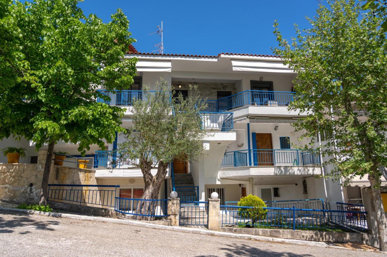 Family Apartment Zornitsa Néa Fókaia Esterno foto